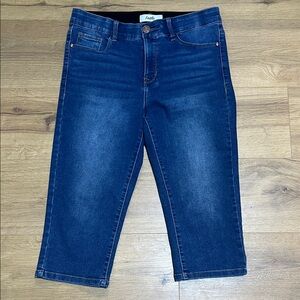 Angie Indigo Blue Cropped Denim Capris